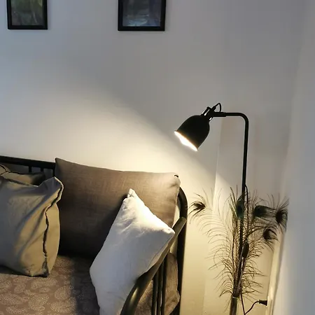 Melanouri Apartments, Samson & Minos *